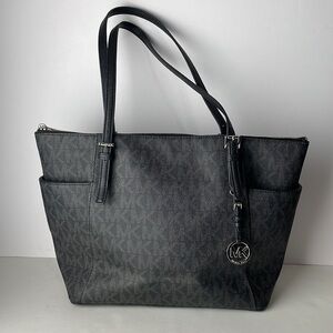 Michael Kors Jet Set Monogram Shoulder Bag Tote